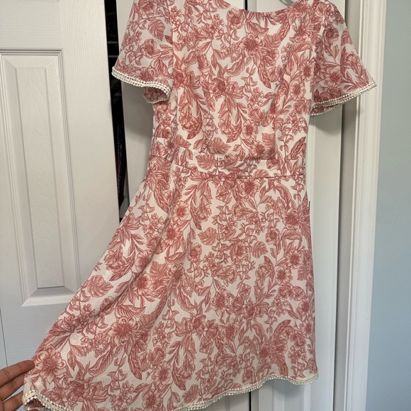 B Darlin Juniors Flutter Sleeve Floral Mini Summer Dress, Pink, Size 1/2 $69 NwT - Picture 5 of 16